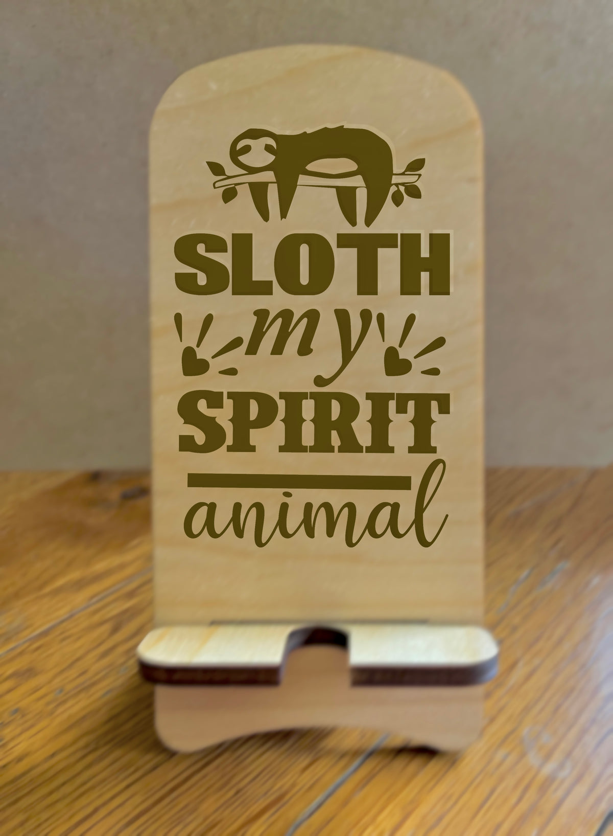 20091 LEW PHONE STAND w Sloth Spirit Animal HQ-TBM